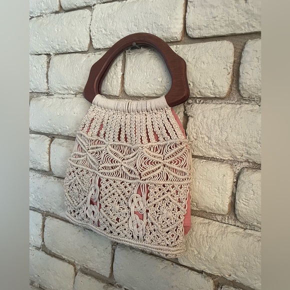 Cute Boho Crochet Bag with Wooden Handle - Picture 2 of 9